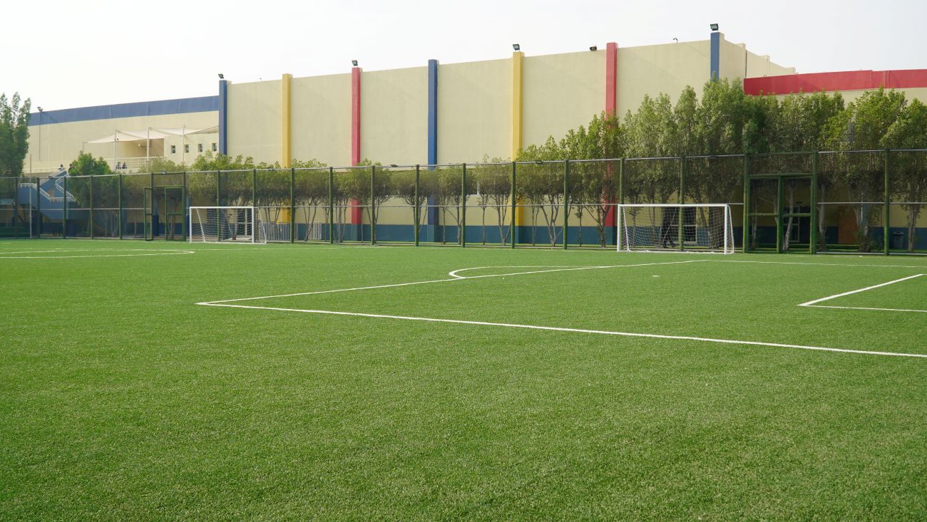 assets/img/facility/arfo_turf.JPG