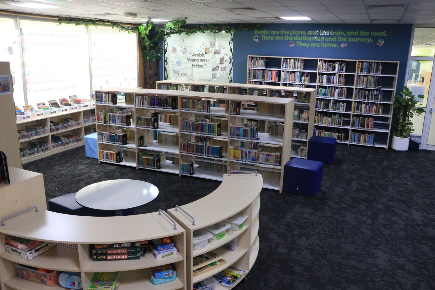 assets/img/facility/library.JPG